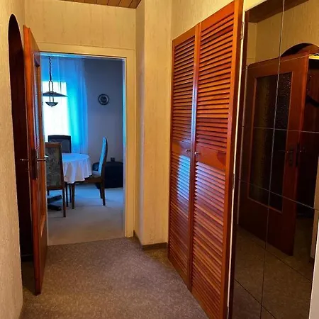 19 Erster Stock Apartment
